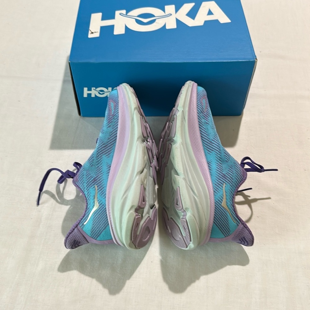 Hoka W Clifton 9 Chalk/Violet Asst Sizes - Picture 3 of 4